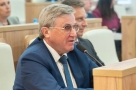 Родители бьют тревогу из-за того, что поступить в вуз для детей становится все сложнее