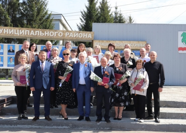 «Лучшими, самыми надежными, самыми прилежными, самыми трудолюбивыми...»